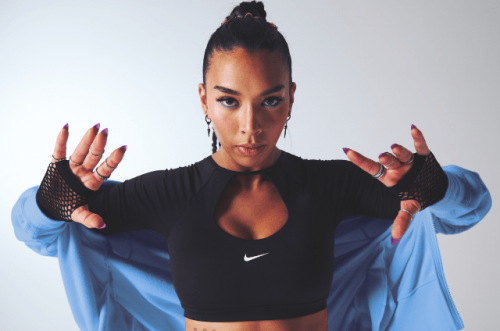 Die Marke, die Sport und Style miteinander verbindet. Innovativ, komfortabel und immer am Puls der Zeit.